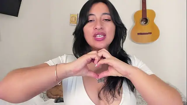 lisahadwin (F young) - Erotic massage on boobs🍒💦💦