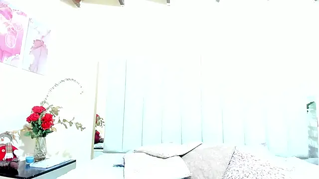 anny_kiut webcam
