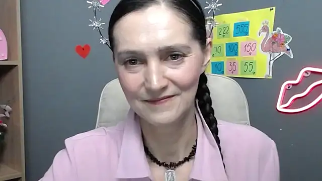 TayaFinch webcam