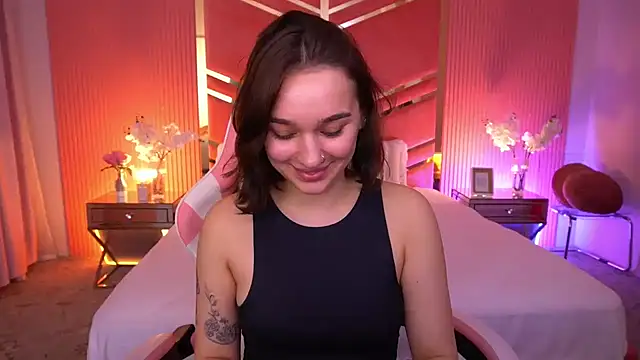 FlirtyMusa webcam