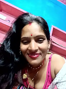 Webcam Model (Rt_kinjal)  is live.Free join now!