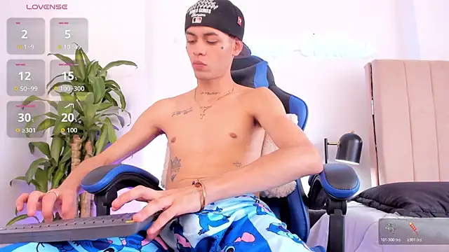 lennercollins_ (Ask my age) - SHOW CUM HOT 🔥💦