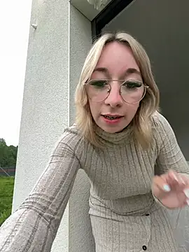 Giuliana_baby webcam