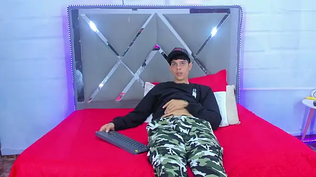 Ricardobbc19cm webcam