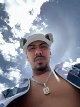 Latinmoster_boss webcam