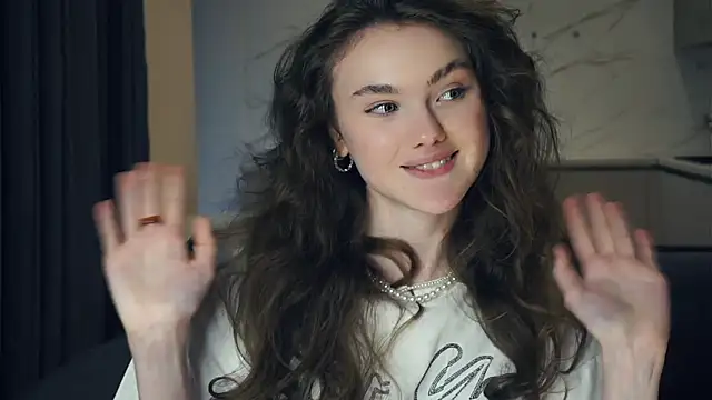 VickiPraml webcam