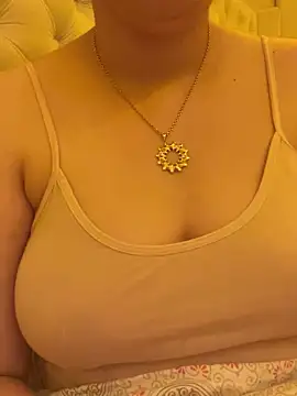 Webcam Model (Bold-arabic-vibes)  is live.Free join now!