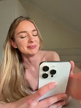 EvieEvans webcam