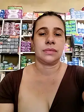 Webcam Model (MIA-LARIOS)  is live.Free join now!