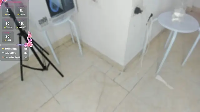 salma_isawwii webcam