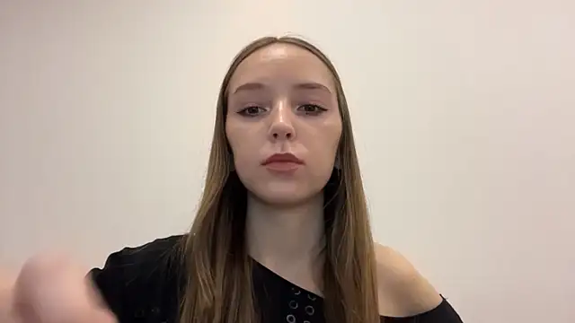 QueenBalensiefen webcam