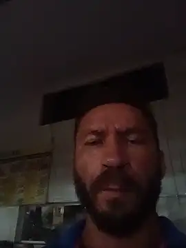robertoluiz84 - RobertoLuiz84's free webcam - UK Sex Cams