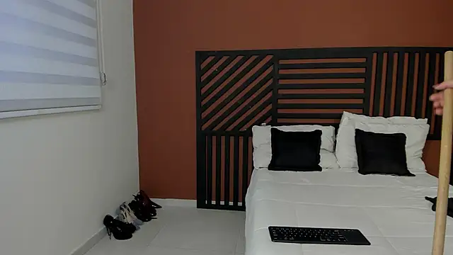luna_cute__ - Luna_cute__'s free webcam - UK Sex Cams