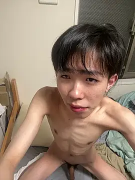 mov124 - Mov124's free webcam - UK Sex Cams