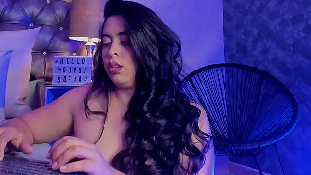 sofia-venegas (F young) - Flash pussy 👅