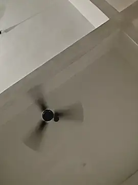 NakedMILFx