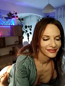 Luna_Kitanna's live cam