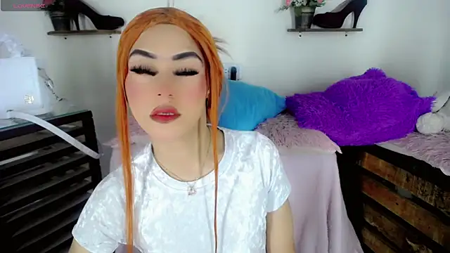 NathalialLooes live sex cam