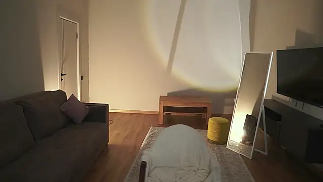 AdaBell live sex cam