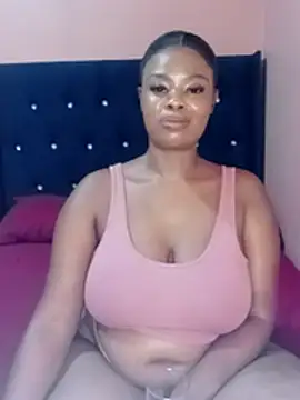 Webcam Model (Luciouslips00)  is live.Free join now!