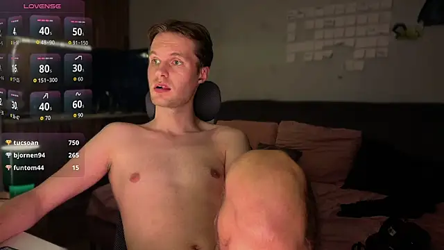 leonnextdoor (M young) - booty tease