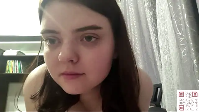rebeldesiree - RebelDesiree's free webcam - UK Sex Cams
