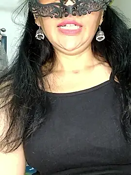 Webcam Model (BhabhiPooja69)  is live.Free join now!