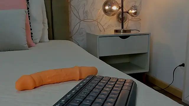 karola__ (F young) - blowjob+saliva