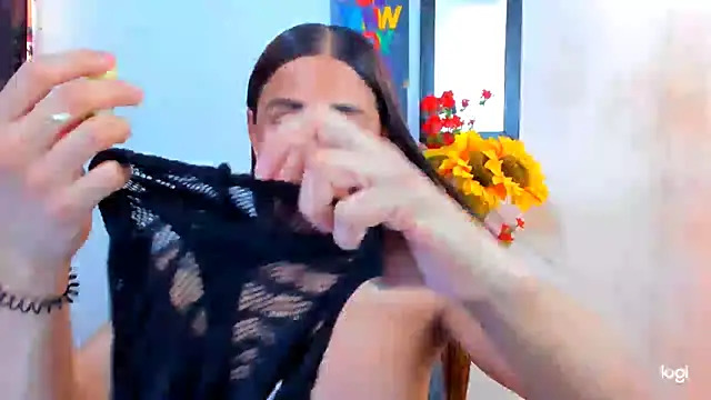 juanblakbigcock - Juanblakbigcock's free webcam - UK Sex Cams