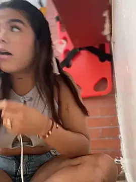 Kaily_Sweet16 webcam