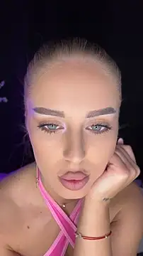 AubrieleRouj1