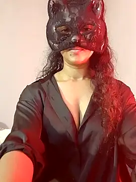 pink_feather (F milf) - boobs press and lick