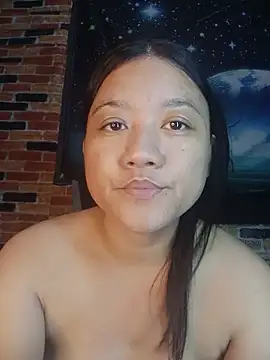 Webcam Model (Urchanel)  is live.Free join now!