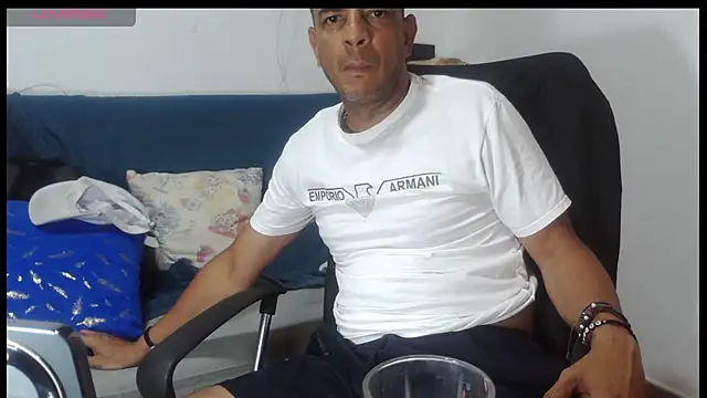 latinmartin73 webcam