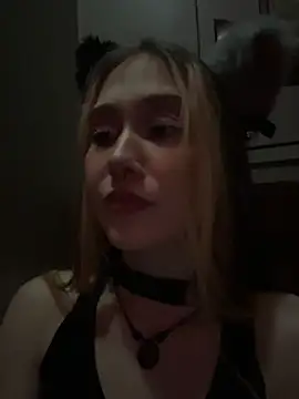 SashaMeow webcam