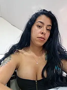 luianna (F young) - Anal plug, oil ass and spank