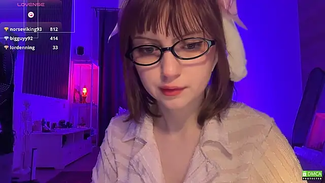 electric_babe (F teen) - topless handsjob w dildo