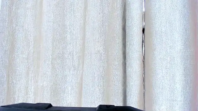 nicorobinx (F young) - FULL NAKED OILED UP PUSSY PLAY