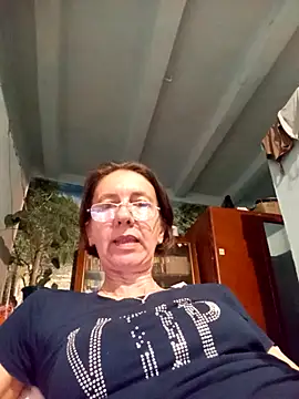 tania9876 (F milf) - For my medical bill