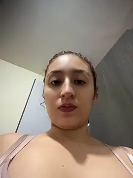 esmeraldanaim (G young) - fuck pussy