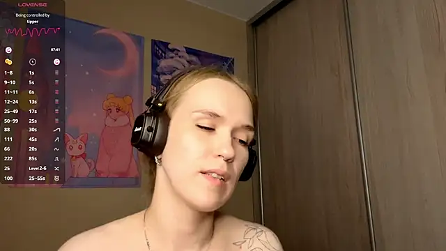 denitaspace (F young) - FLASH MY NIPPLE