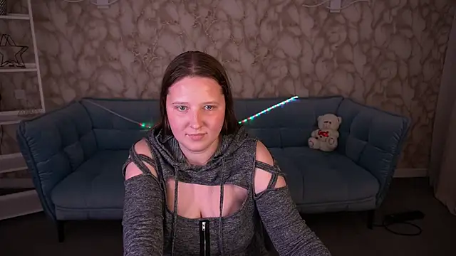 kristyvegass (F young) - Massage my boobs