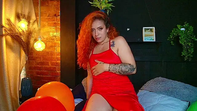 sahra_taylor_ (F milf) - squirt in your face