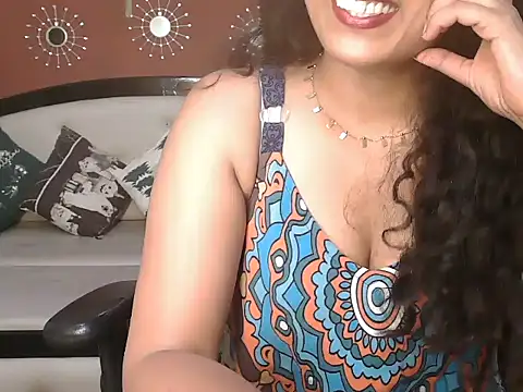 shaalu_sharma (Ask my age) - Buy a ac for ur room 🥵🥵