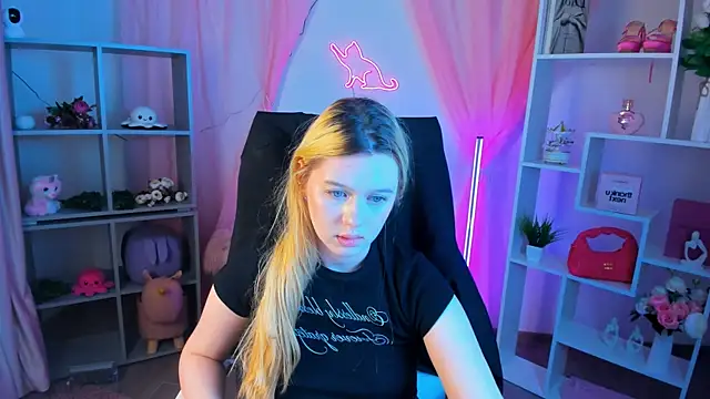 celestinemauriac - CelestineMauriac's free webcam - UK Sex Cams