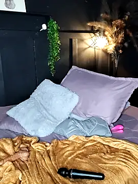brandi_bae1 - Brandi_bae1's free webcam - UK Sex Cams