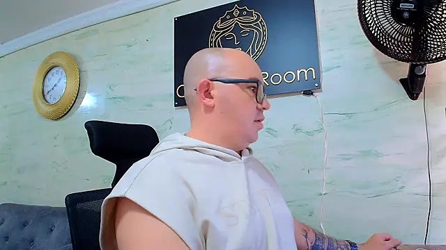 Preview of maximo_daddy