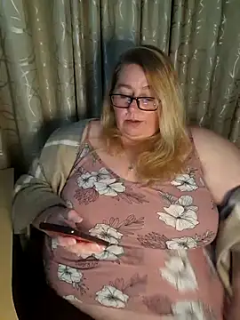 Iceprincess2bad4u live sex cam