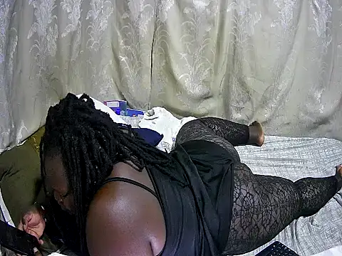 happy_sonia - Happy_sonia's free webcam - UK Sex Cams