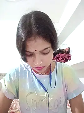 Webcam Model (Mohnicute)  is live.Free join now!